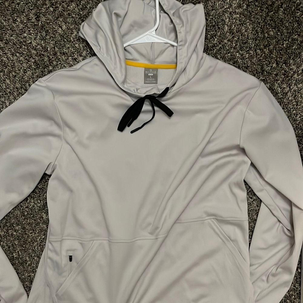 Men’s lightweight athletic sweatshirt